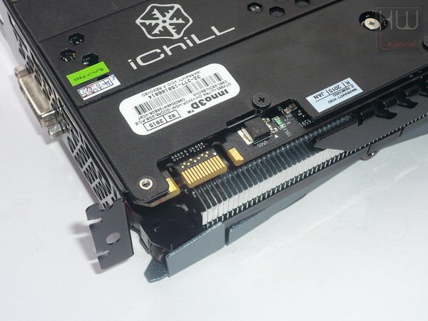 059-inno3d-gtx960-ichill-foto-scheda-conn-multigpu-sli