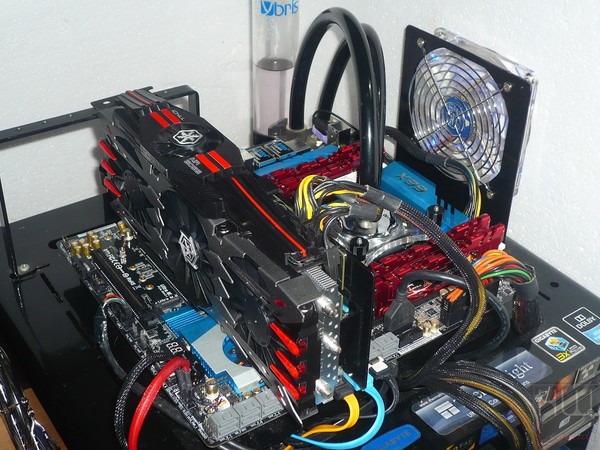 138-asrock-x99-extreme11-foto-config-prova