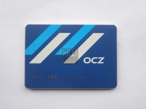 012-ocz-arc-100-foto-ssd-fronte-varie
