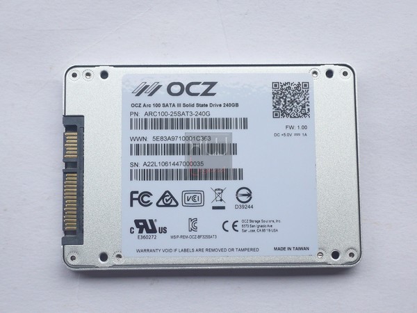 018-ocz-arc-100-foto-ssd-retro-varie