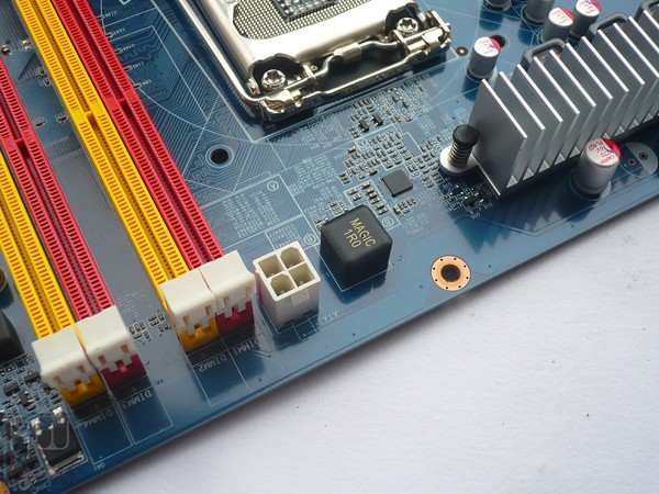 074-shuttle-sh97r6-foto-minipc-scheda-madre-conn-supp-4pin-cpu