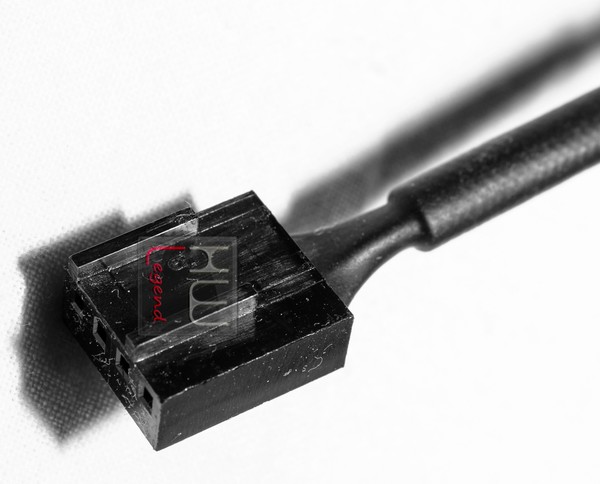 Noctua_NH-U9S_-_Ventola_in_dotazione_e_sistema_di_montaggio_-_10
