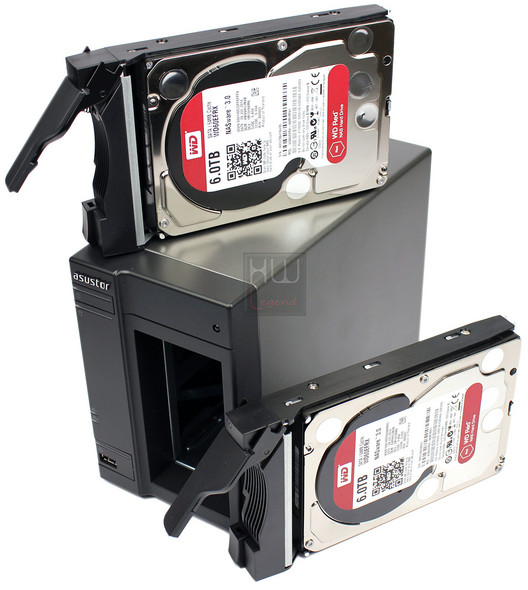 asustor_as5002t_nas_hotswap_11