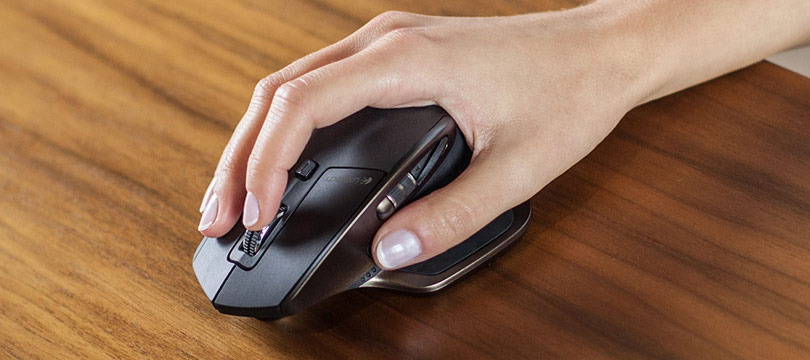 Logitech_MX_Master_Wireless_Mouse_-_1