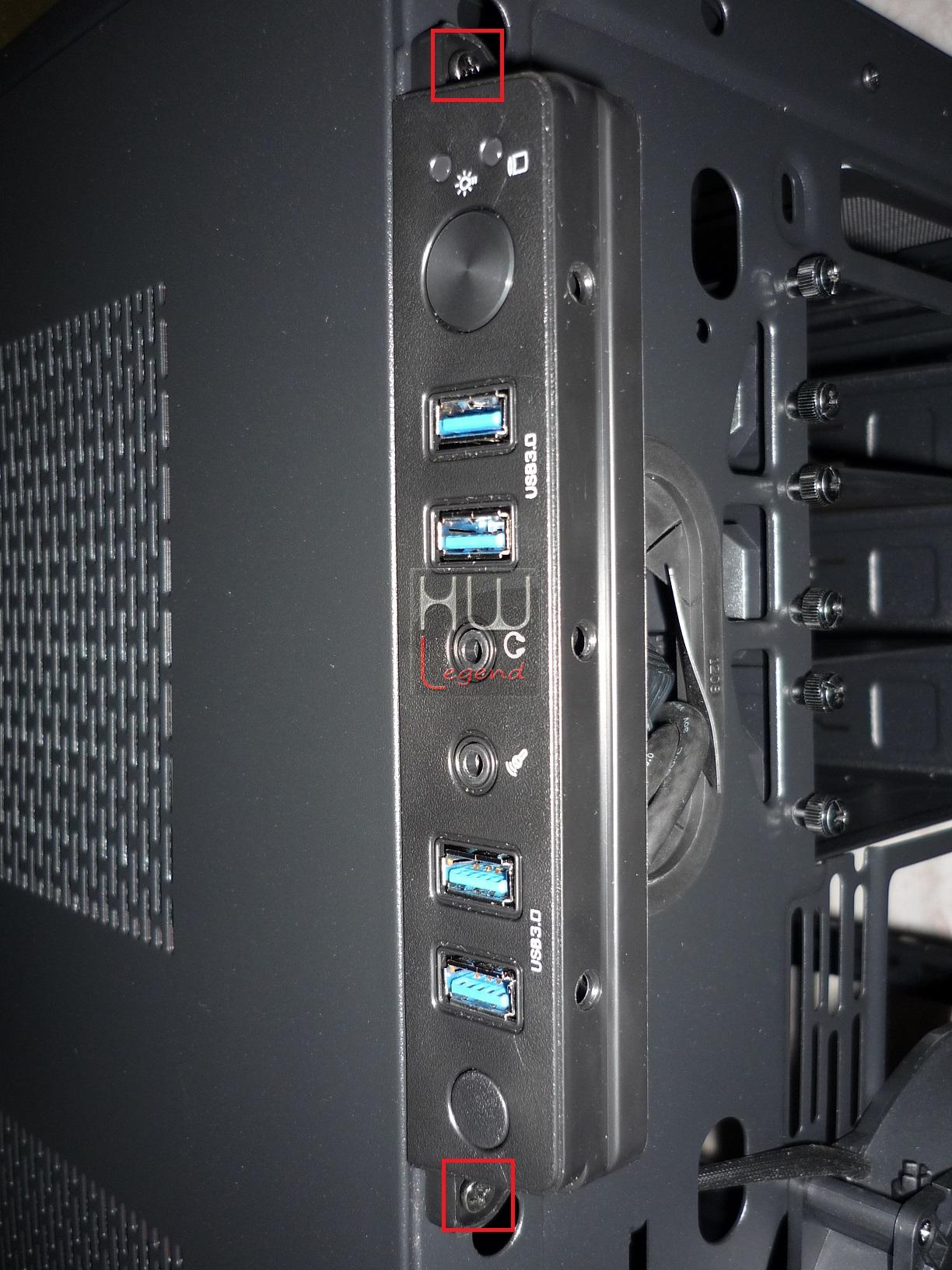 Thermaltake_Core_X9_-_Uno_sguardo_allesterno_-_9