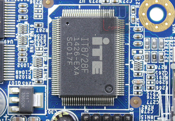 thecus_w4000_nas_pcb_hwmonitor