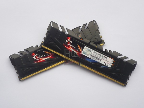 017-gskill-ripjaws4-ddr4-foto-moduli-varie