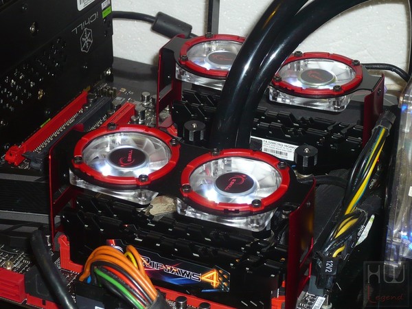 027-gskill-ripjaws4-ddr4-foto-config-prove