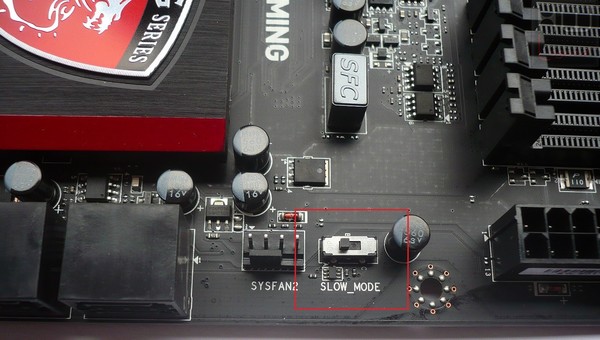 037a-amd-fx8320e-piattaforma-gaming-mainboard-switch-slow-mode