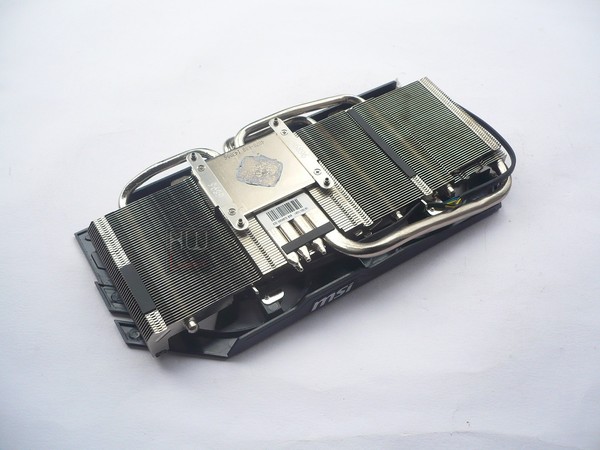 135-amd-fx8320e-piattaforma-gaming-vga-foto-dissipatore