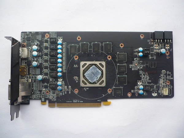 139-amd-fx8320e-piattaforma-gaming-vga-foto-scheda