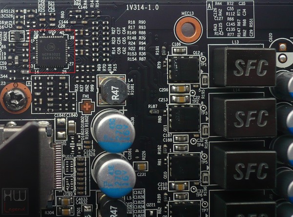 142-amd-fx8320e-piattaforma-gaming-vga-foto-scheda-circuiteria-regolatore