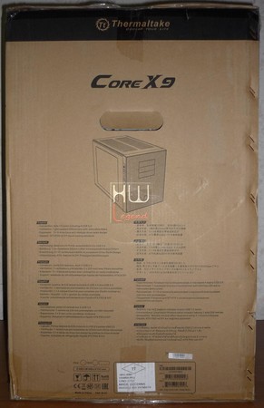 Thermaltake_Core_X9_-_Packaging_e_Bundle_-_3aa