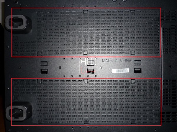 Thermaltake_Core_X9_-_Uno_sguardo_allesterno_-_17