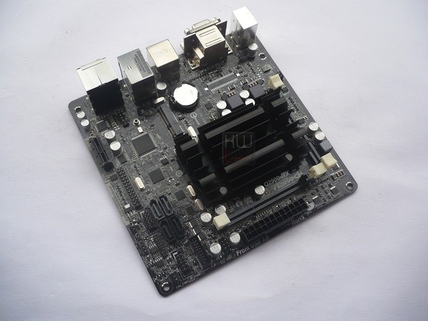 021-asrock-q2900-itx-foto-scheda-varie