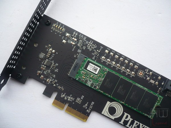 027-plextor-m6e-128gb-ssd-pcie-foto-ssd-smontato-componentistica