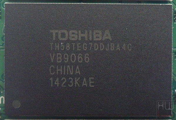 038-plextor-m6e-128gb-ssd-pcie-foto-ssd-toshiba-nand-flash