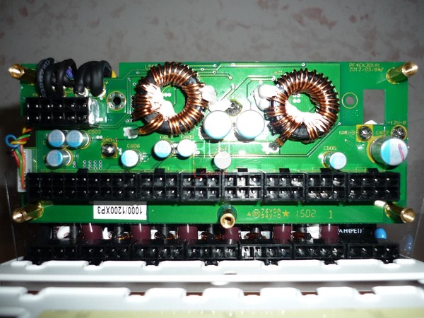 Seasonic_Snow_Silent_1050W_-_Analisi_Interna_-_10
