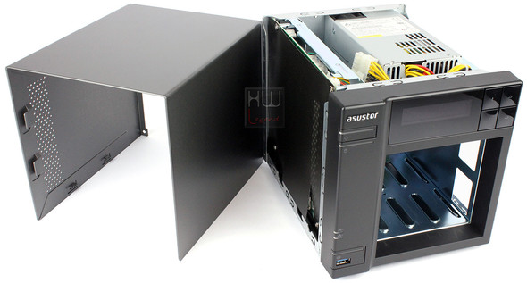 asustor_as7004t_nas_aperto1