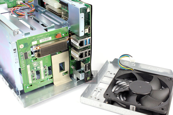 asustor_as7004t_nas_aperto5