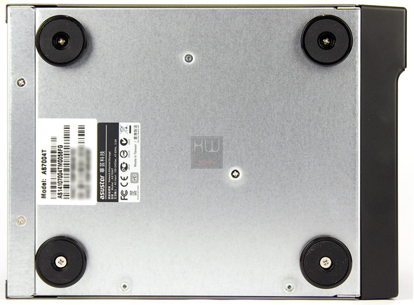 asustor_as7004t_nas_inferiore