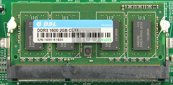 asustor_as7004t_nas_pcb_mem