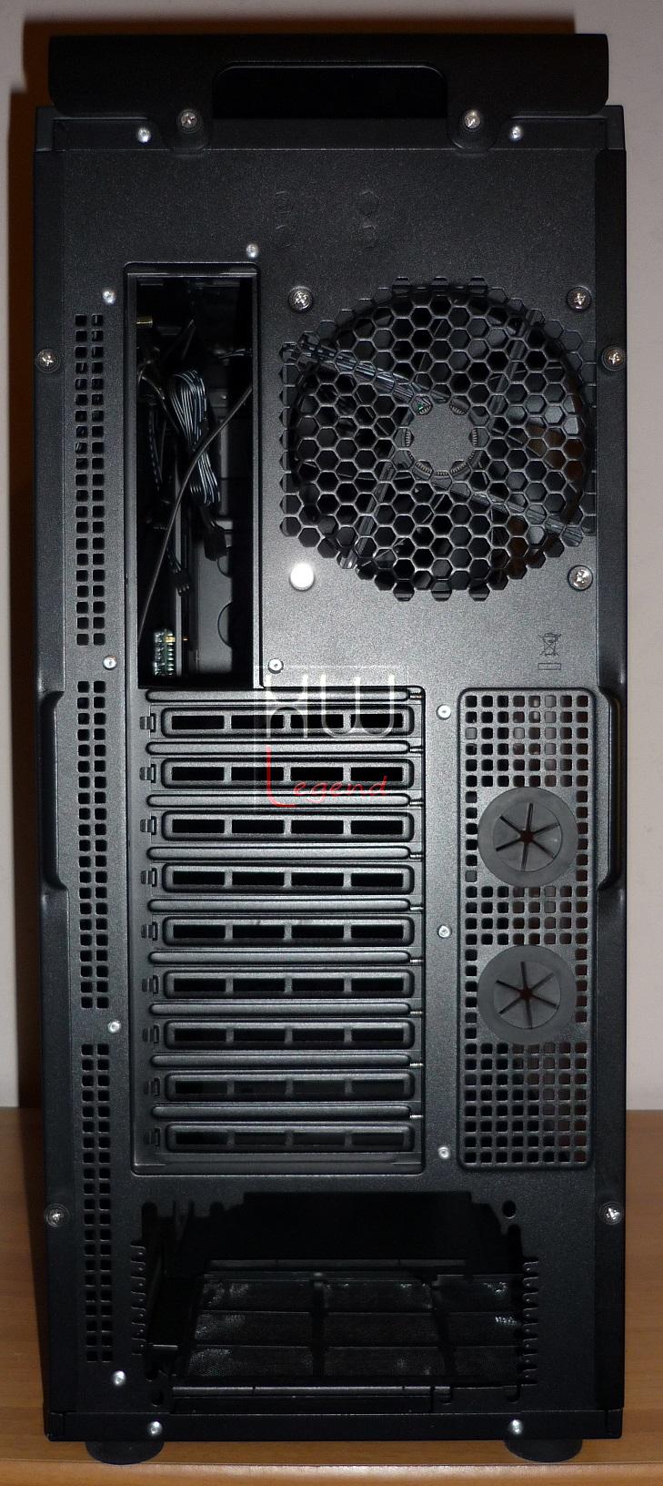 Antec_P380_-_Uno_sguardo_allesterno_-_3
