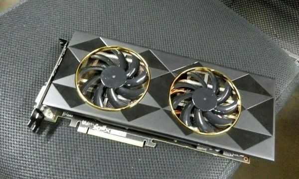 XFX_RADEON_R9_390X