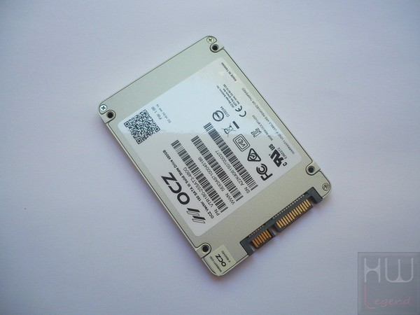 025-ocz-vector-180-foto-ssd-retro