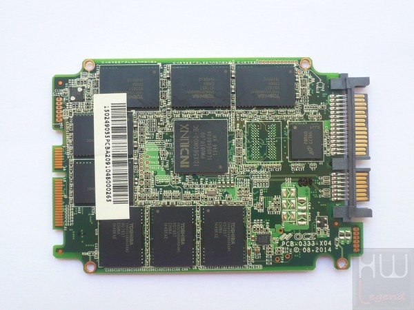 030-ocz-vector-180-foto-ssd-pcb