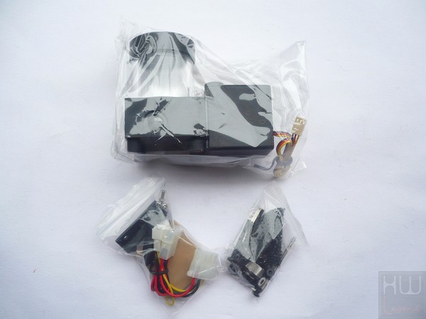 056-ek-l240-kit-watercooling-foto-confezione-pompa-vaschetta-interno