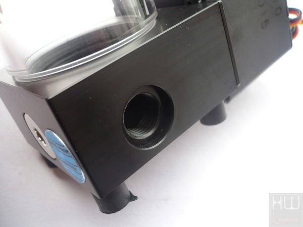 063-ek-l240-kit-watercooling-foto-unit-fori-filettati
