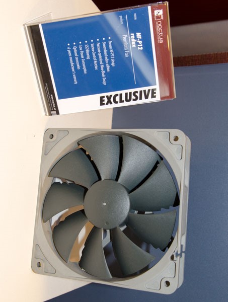 Noctua_Computex_2015_-_2