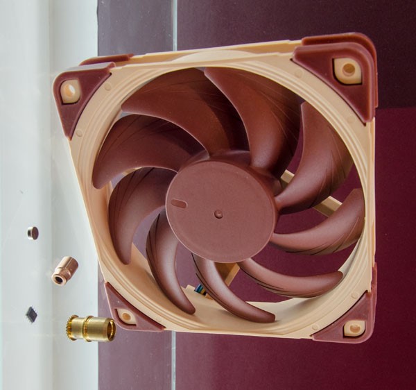 Noctua_Computex_2015_-_3