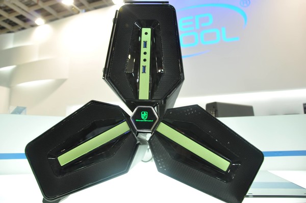 Deepcool_Computex_2015_-_4