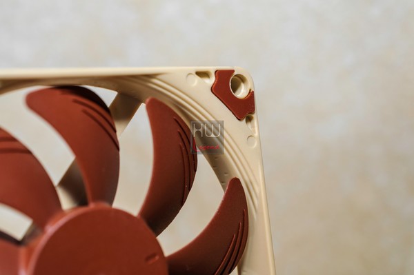 Noctua_NF-A9x14_PWM_-_2