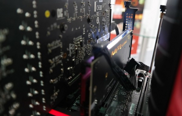 Plextor_SSD_M7e_versione_PCIe