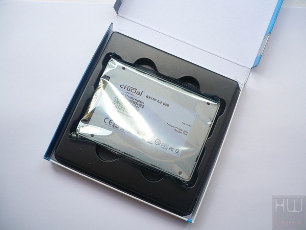 008-crucial-bx100-ssd-foto-confezione-interno