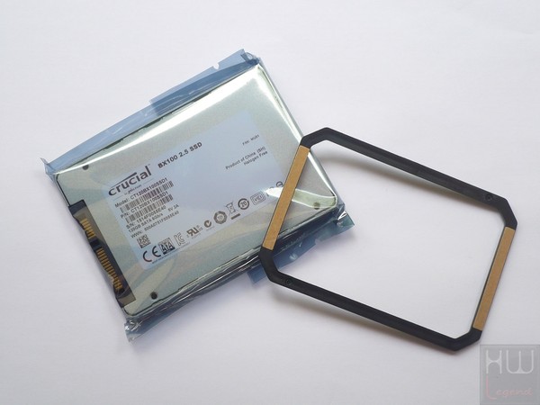 009-crucial-bx100-ssd-foto-confezione-contenuto-completo