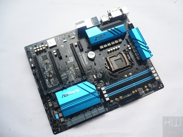 025-asrock-z97-foto-scheda-fronte