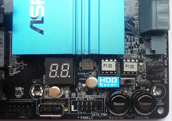 040a-asrock-z97-foto-scheda-connettore-hdd-saver-dualbios-switch