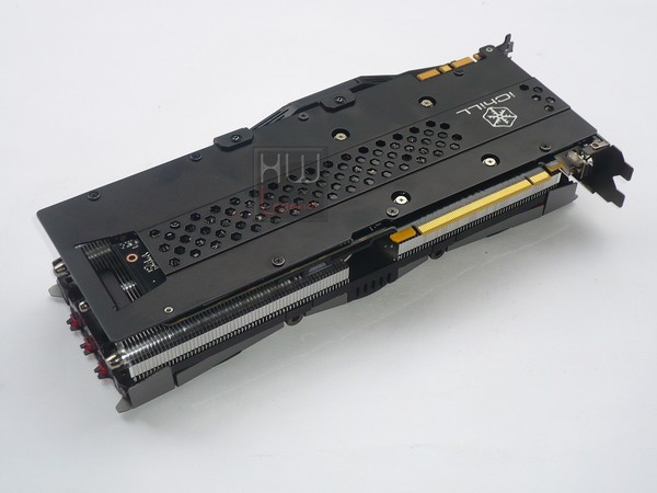 062-inno3d-gtx970-ichill-foto-scheda-retro-varie