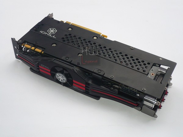 065-inno3d-gtx970-ichill-foto-scheda-retro-varie