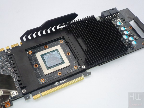 073-inno3d-gtx980ti-ichill-foto-scheda-smontaggio-dissipatore