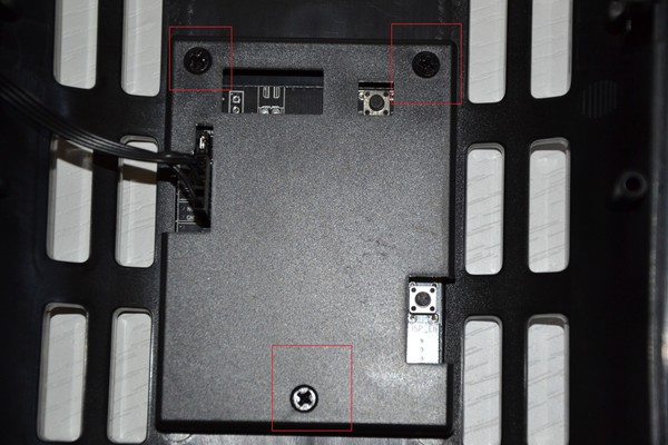 BitFenix_Pandora_-_Display_LCD_da_2.4_di_tipo_TFT_-_7