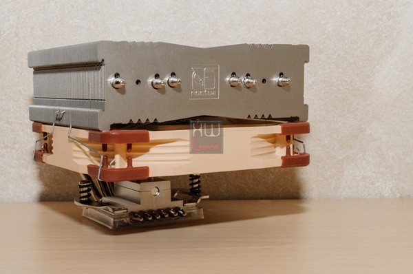 Noctua_NH-C14S_-_Uno_sguardo_da_vicino