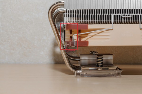 Noctua_NH-C14S_-_Uno_sguardo_da_vicino_-_12