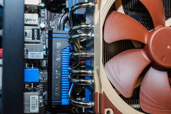 Noctua_NH-C14S_-_intallazione_-_6