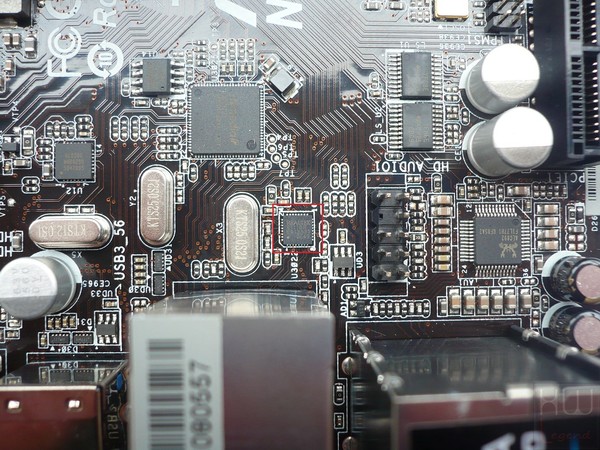 036-asrock-n3700-itx-foto-scheda-chip-rete-realtek