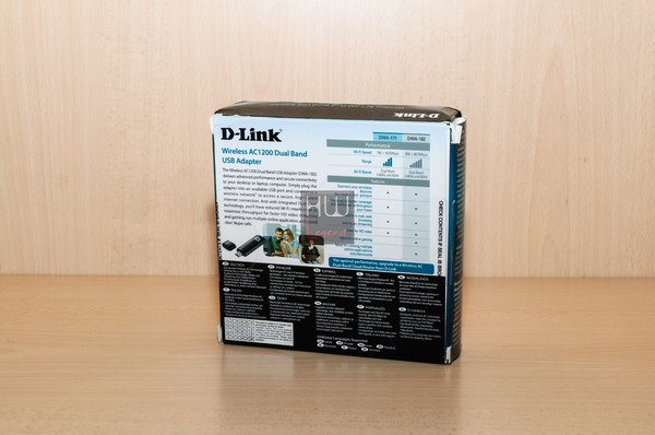 D-Link_DSL-3590L_-_Confezione_e_bundre_-_8
